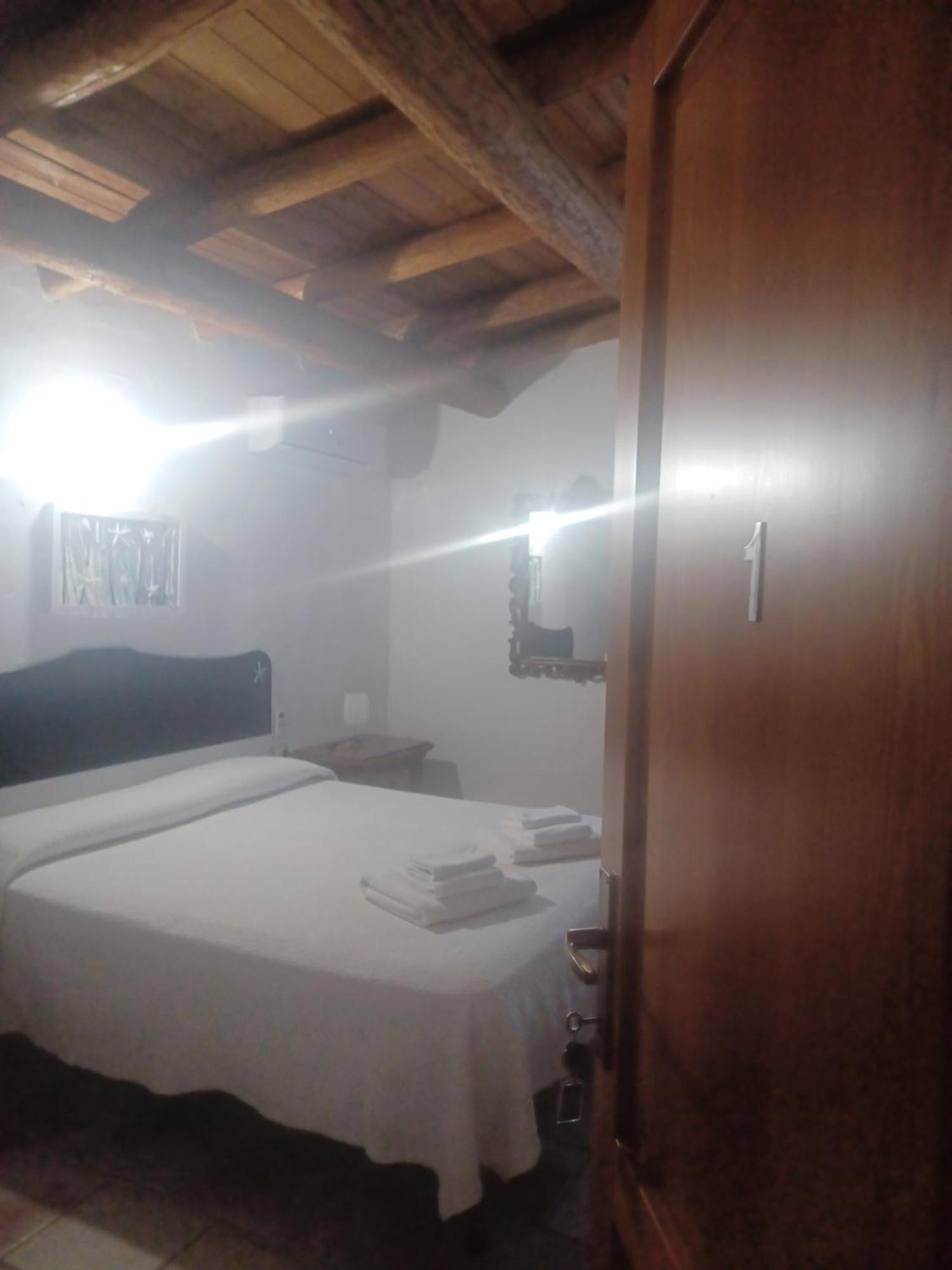 B&B Helios Il Tuo Relax In Sardegna San Teodoro  Exterior photo